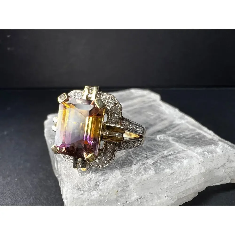 unknown vintage gold